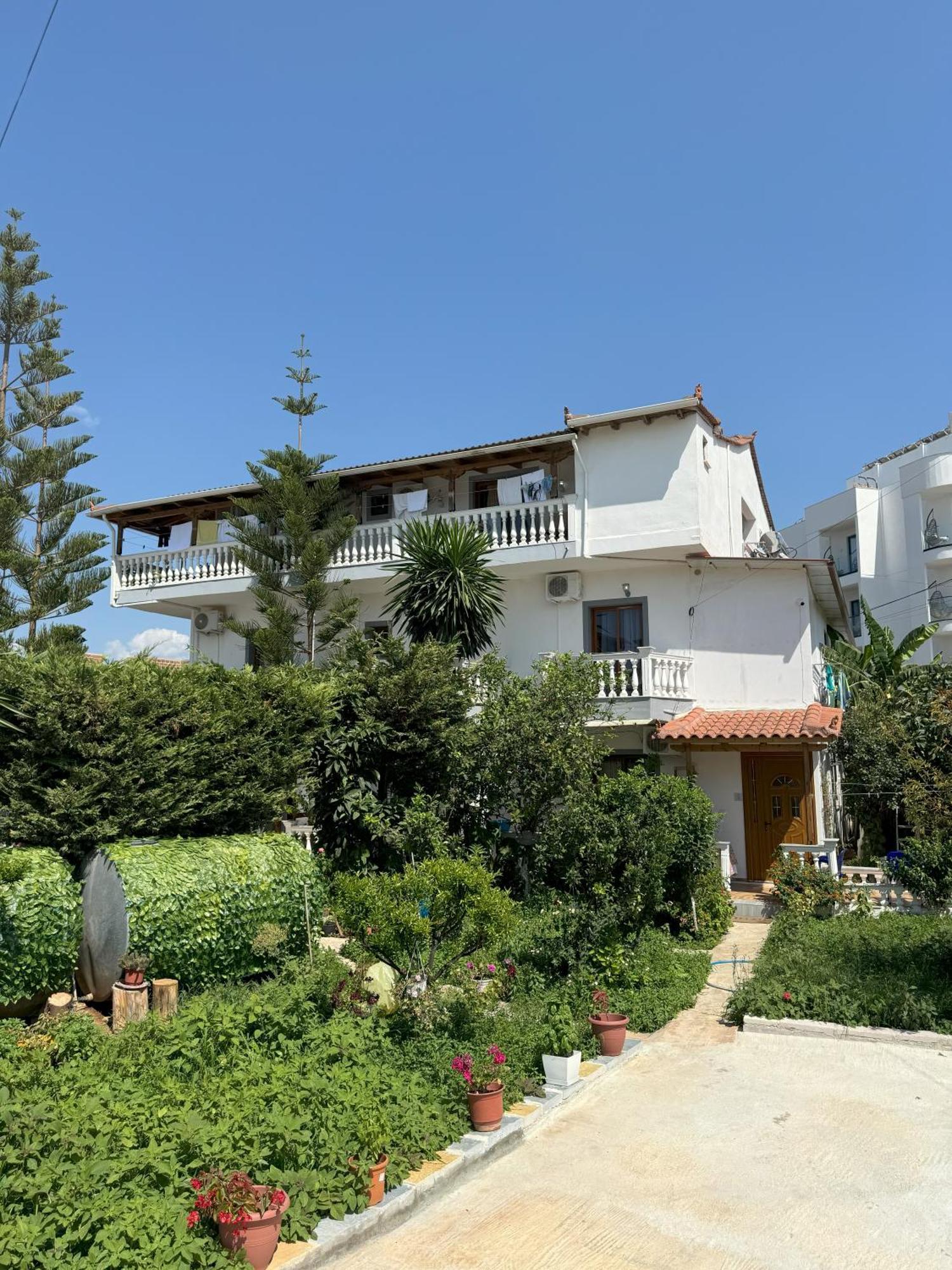 Garden Villa Veli Ksamil Exterior foto